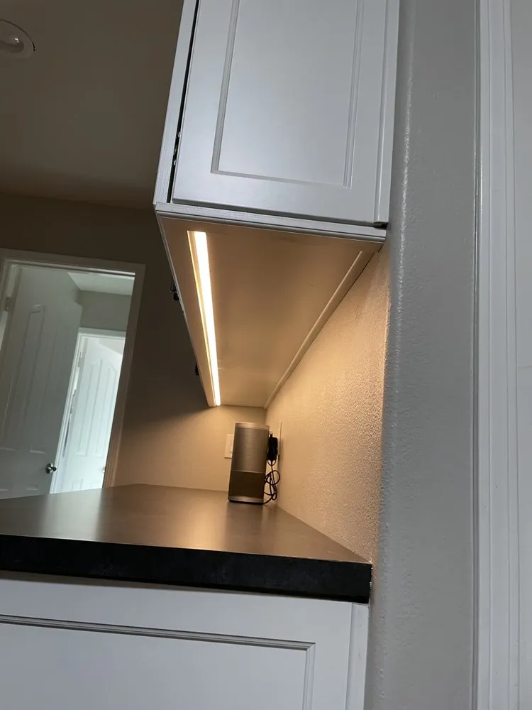 Slide of Rivas Electric Solutions