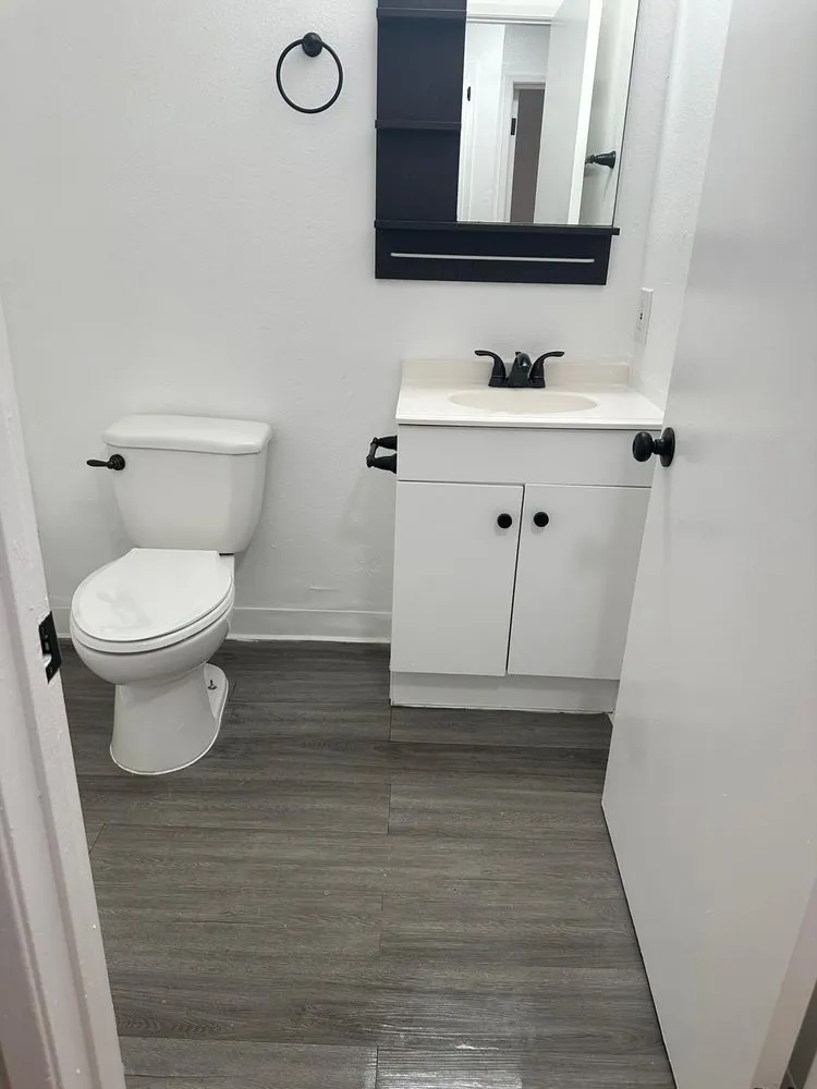 Slide of Rivas’s Handyman