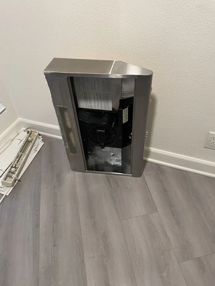 Slide of Rivas’s Handyman