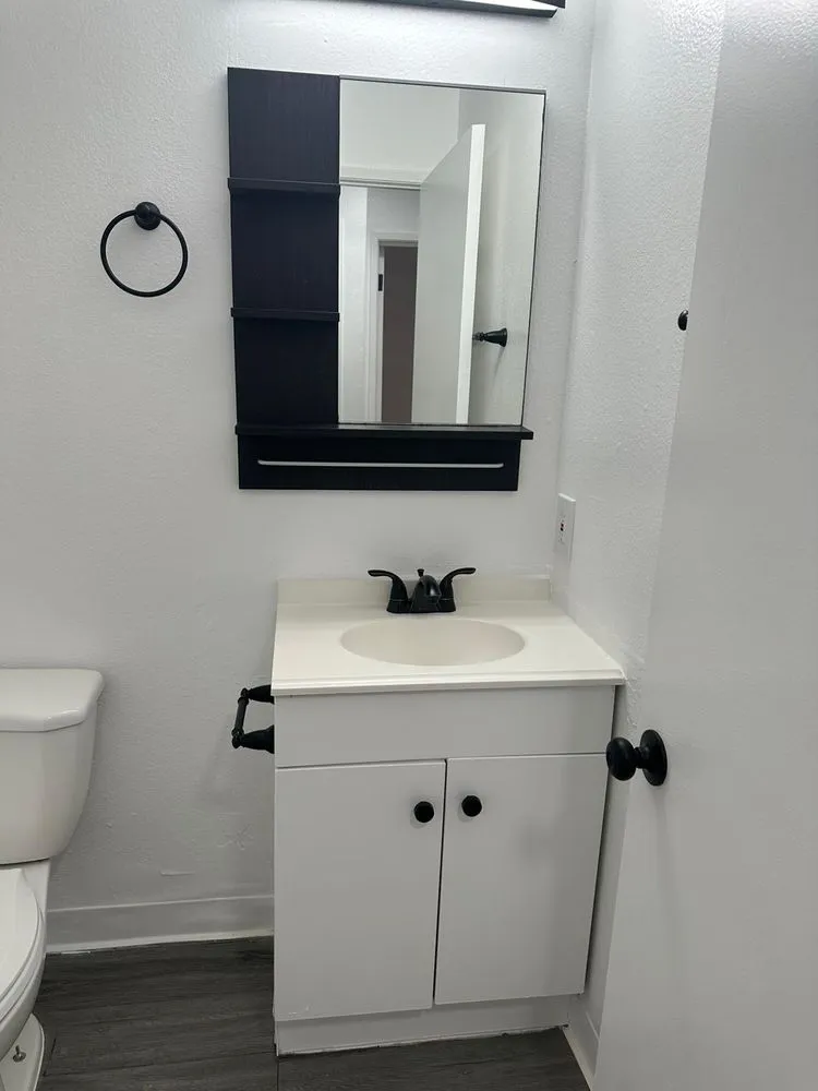 Slide of Rivas’s Handyman