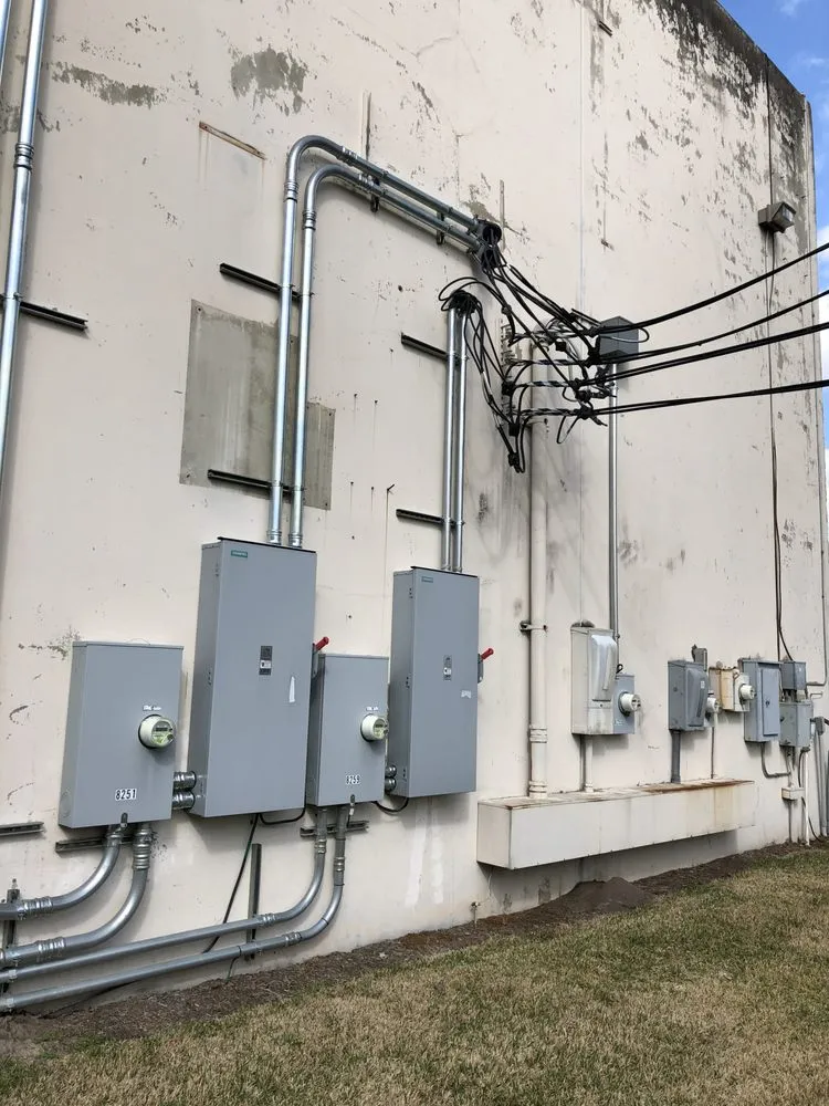 Slide of Rivera Electric