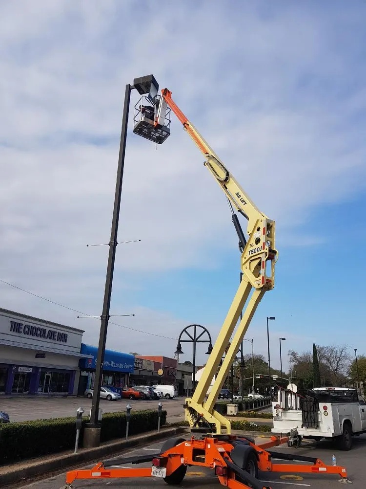 Slide of Rivera Electric