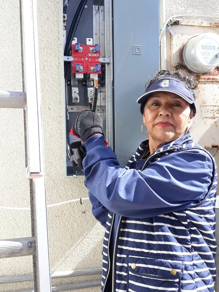 Slide of Rivera Electric