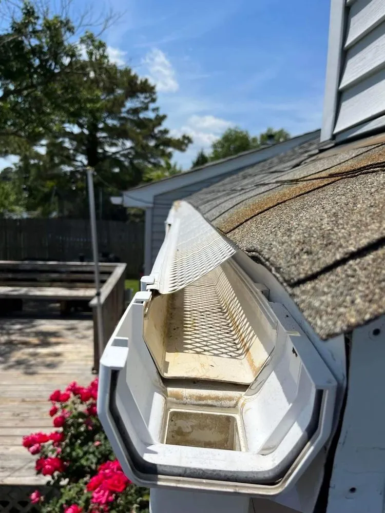 Licensed outlet and switch repair service in ,  - Rivera's Home Improvement