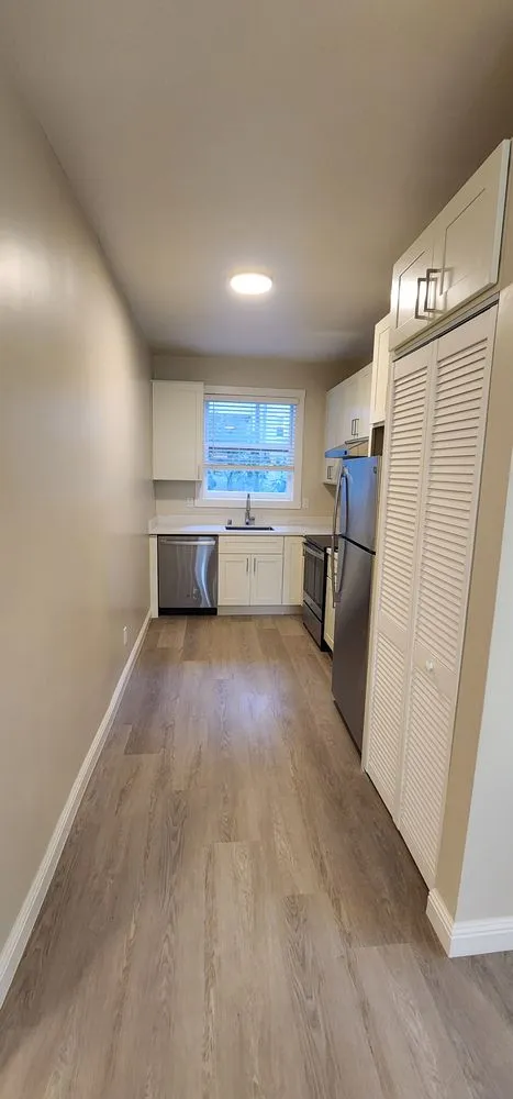 Slide of RiverHez Handyman