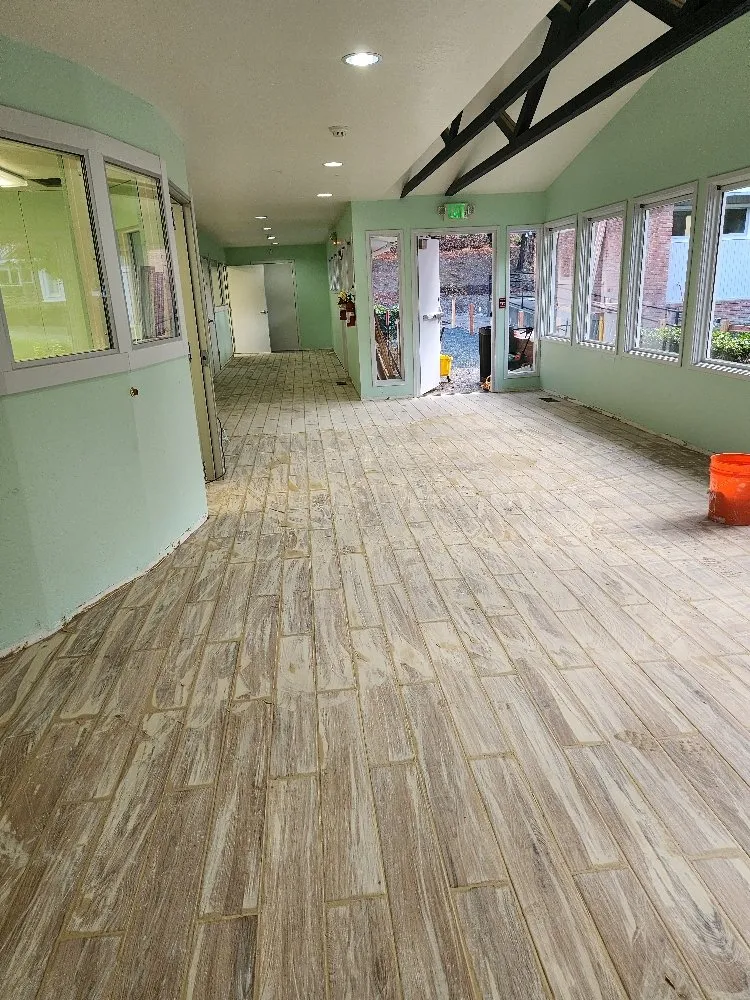 Certified circuit breaker repair service in ,  - RiverHez Handyman