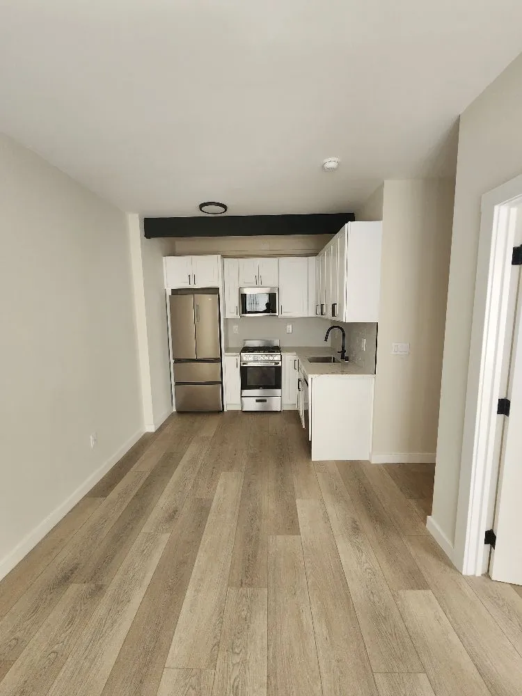 Slide of RiverHez Handyman