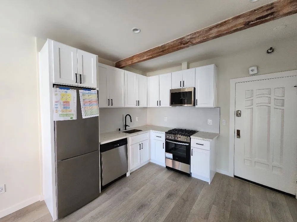 Slide of RiverHez Handyman