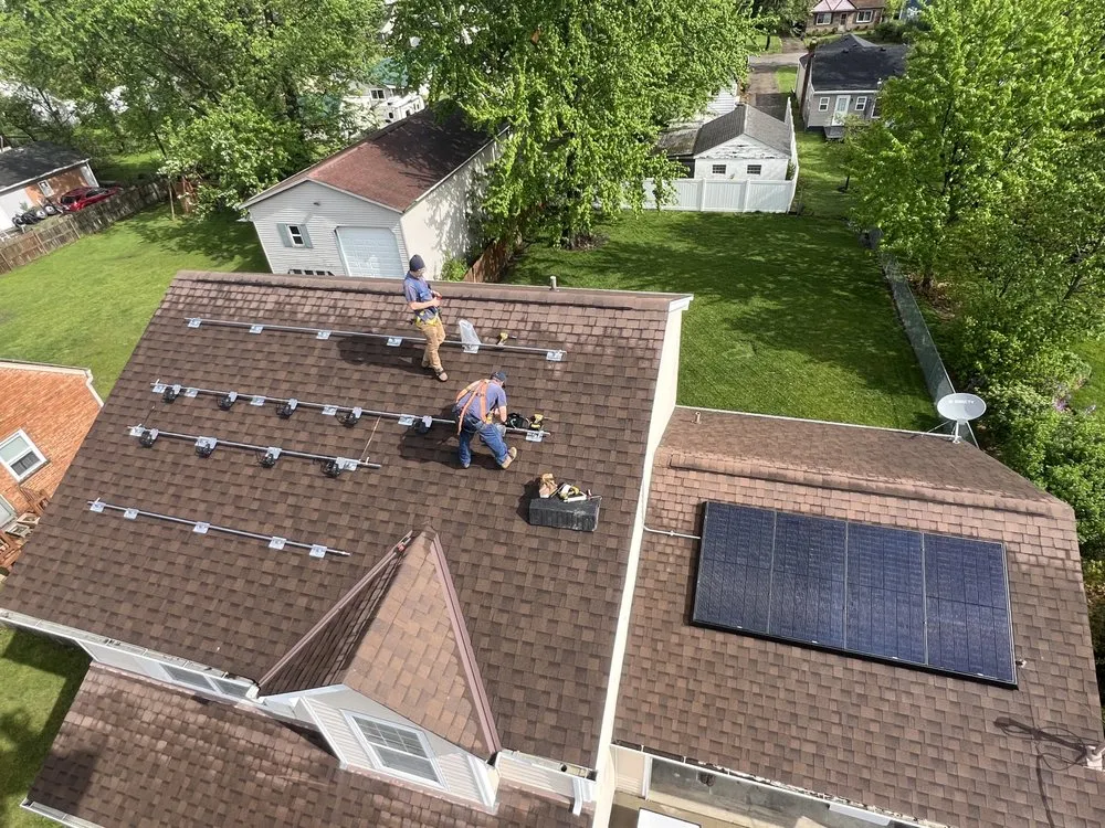 Professional electrician providing wiring installation in ,