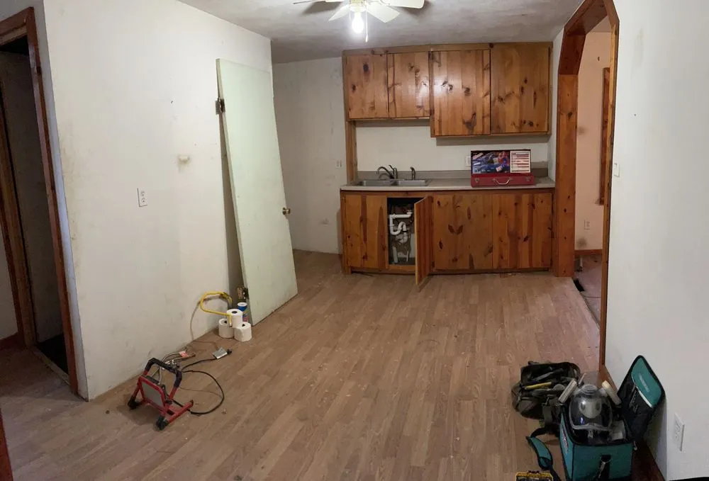 Certified circuit breaker repair experts serving New Cumberland, WV - Riverside Home Repair Solutions