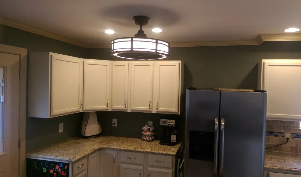 Slide of Rizzo Electric & Generator Services