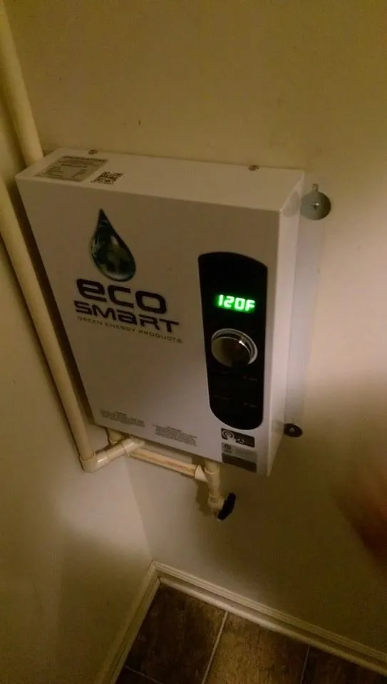 Certified electrician providing lighting installation in , 