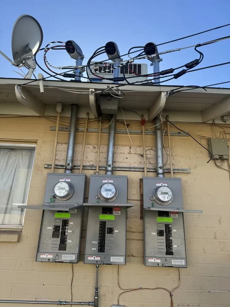 Slide of Rizzo Electric