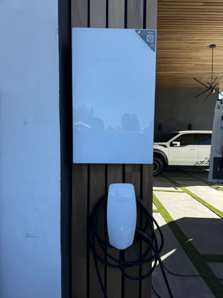 Slide of Rizzo Electric