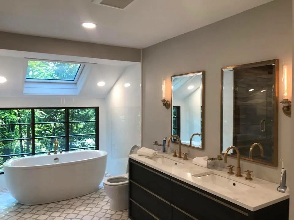 Slide of R&J Brothers Electric