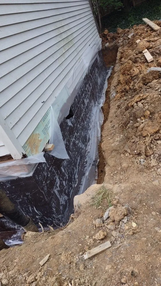 Slide of R&J Construction