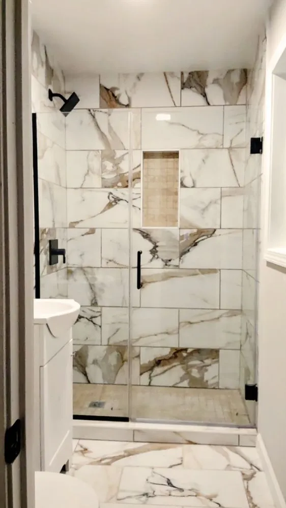 Slide of R&J Construction