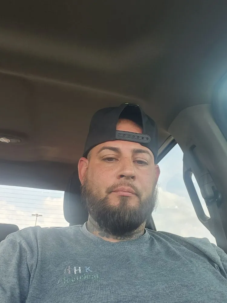 Slide of R&J Electrical and Construction Service