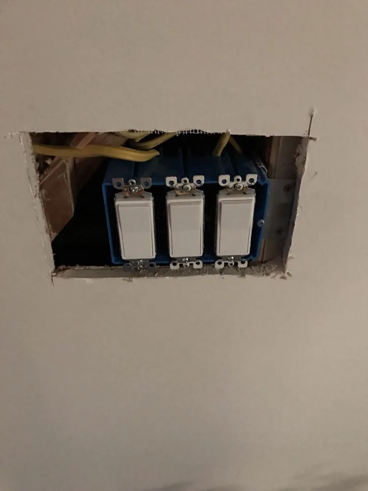 Slide of RJ Estrada Electric