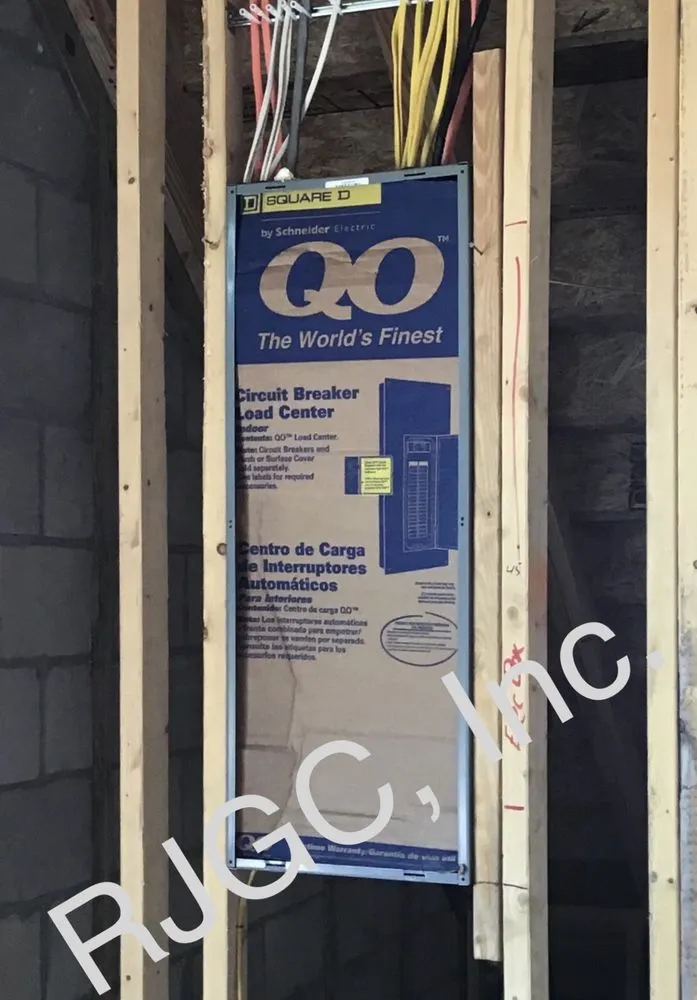 Trusted wiring installation experts serving Mangolia Square, FL - RJ General Construction