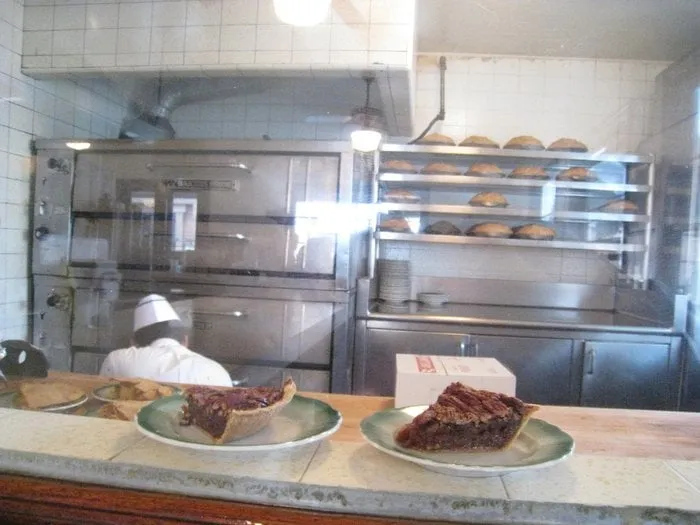 Professional electrician providing wiring installation in , 