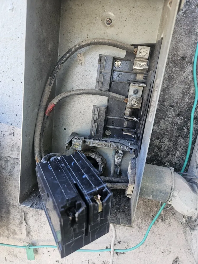 Trusted panel upgrade experts serving Tamarac, FL - RJN Electrical Service