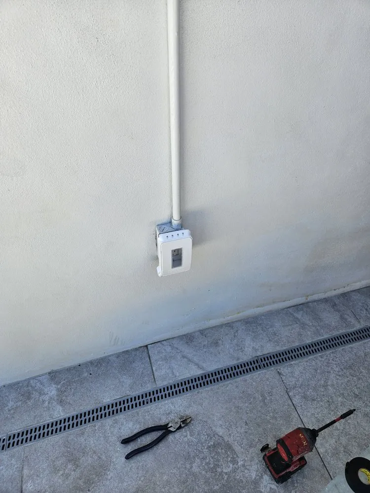 Slide of RJN Electrical Service