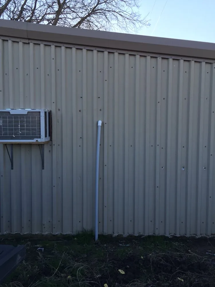 Slide of RJ's Electric