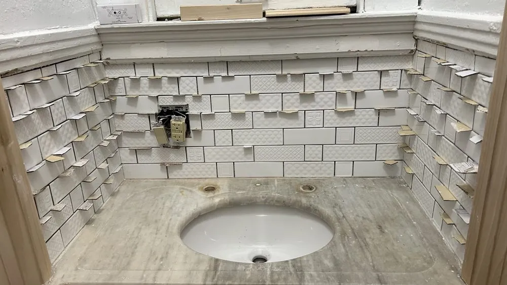 Slide of R&K Electric & Remodeling Service