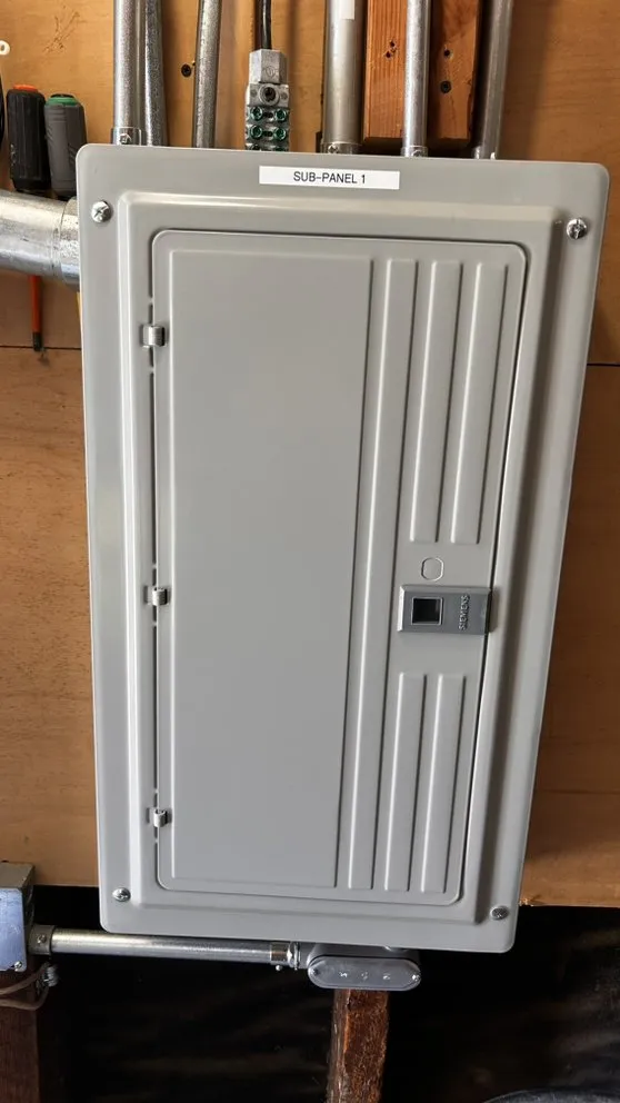 Reliable emergency electrical service service in ,  - R&K Electric & Remodeling Service