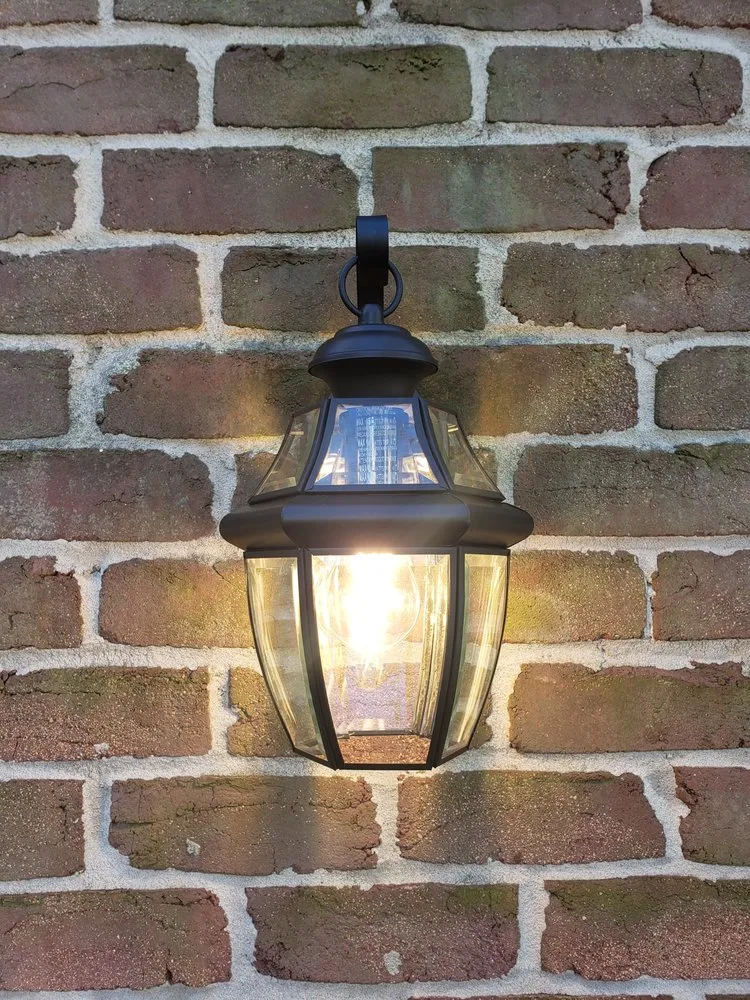 Reliable electrician providing wiring installation in Felton, PA - RK Improvements