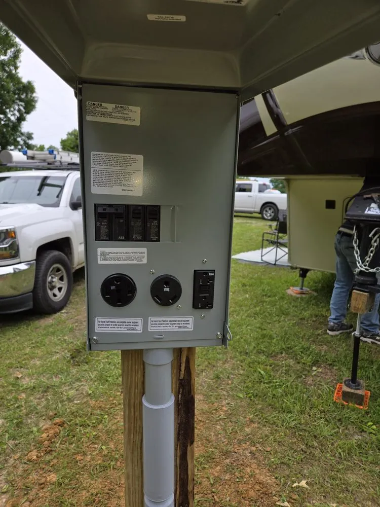 Emergency circuit breaker repair experts serving , - RK's Electric Solutions