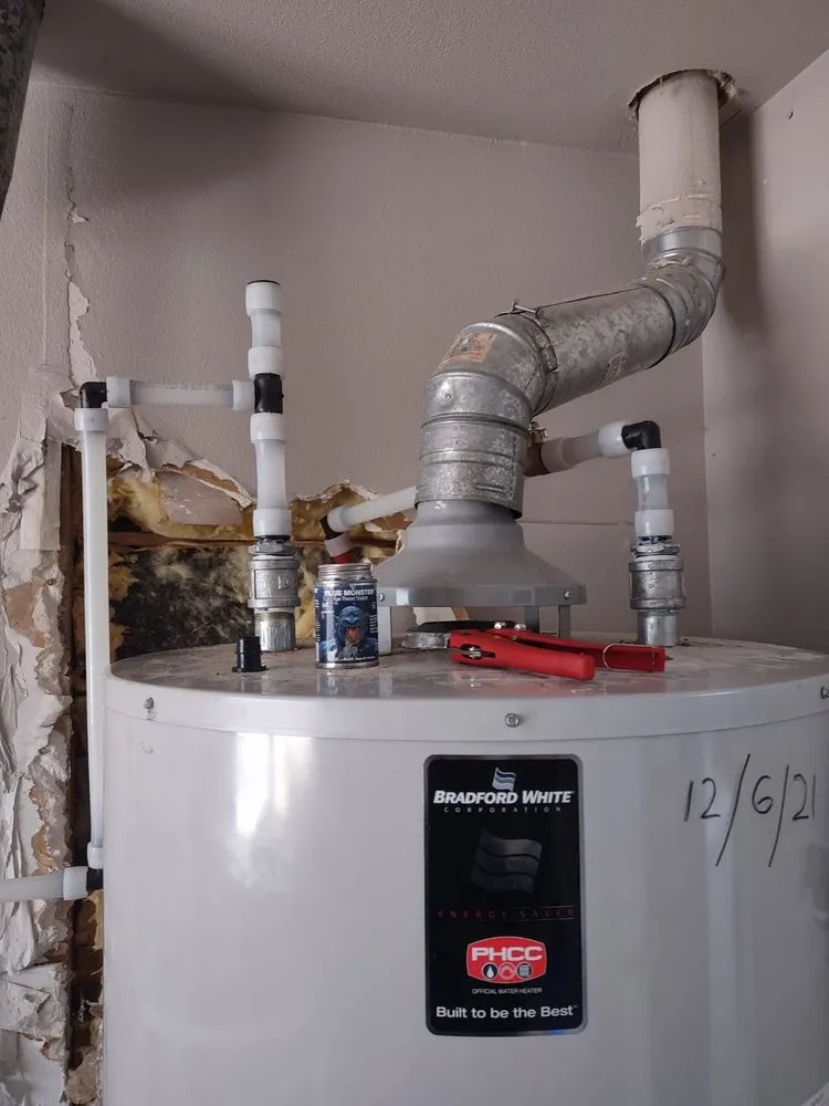 Slide of R&M Mechanical and Construction