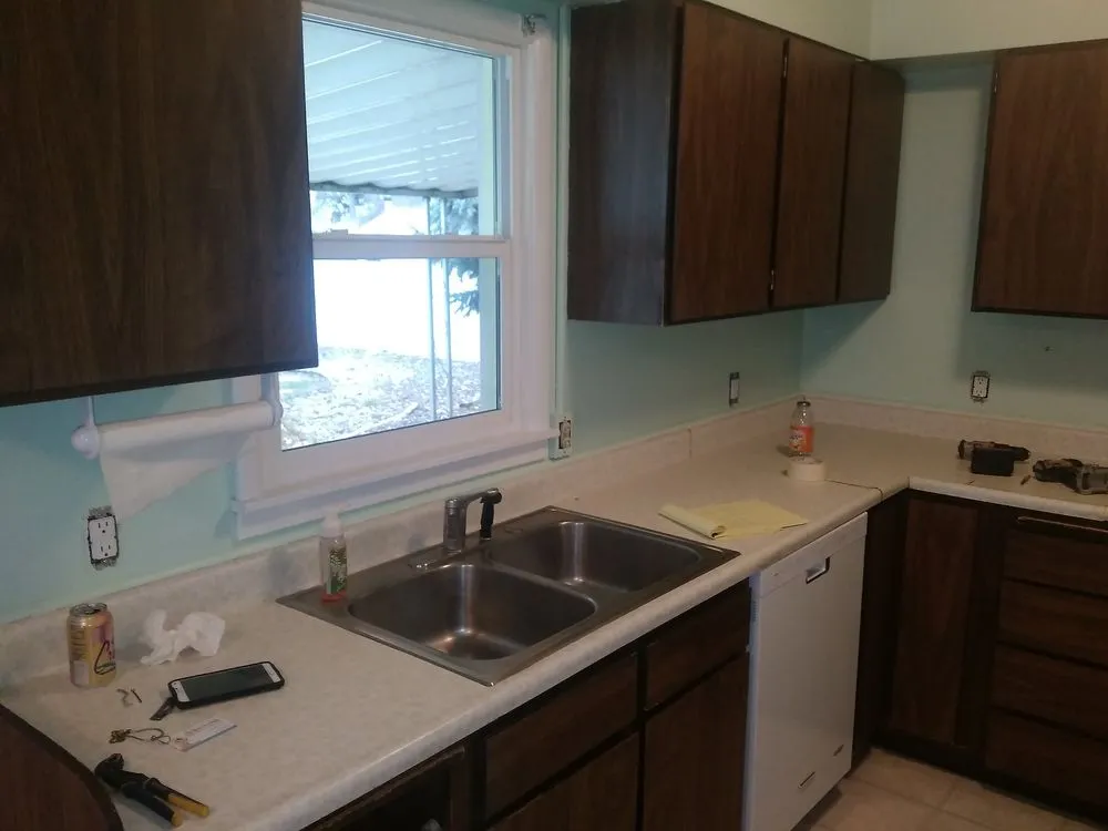 Slide of RMB Handyman