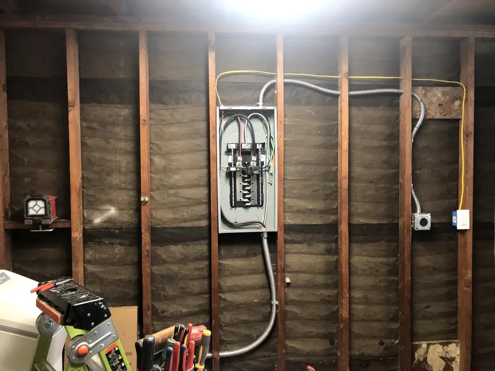 Slide of RNT Electric Solutions