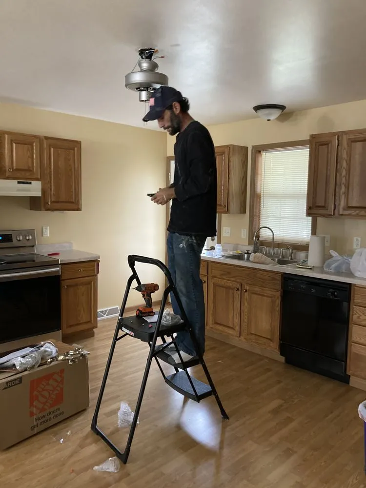 Emergency emergency electrical service service in Rib Lake, WI - Rob Does It