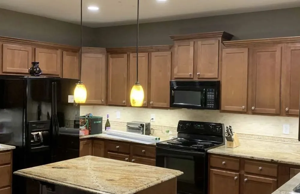 Certified emergency electrical service experts serving Dawsonville, GA - Rob Ingram's Freestyle Lighting & Electrical