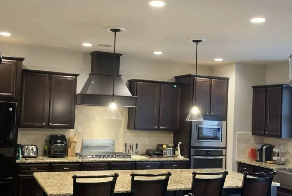 Certified outlet and switch repair experts serving Dawsonville, GA - Rob Ingram's Freestyle Lighting & Electrical