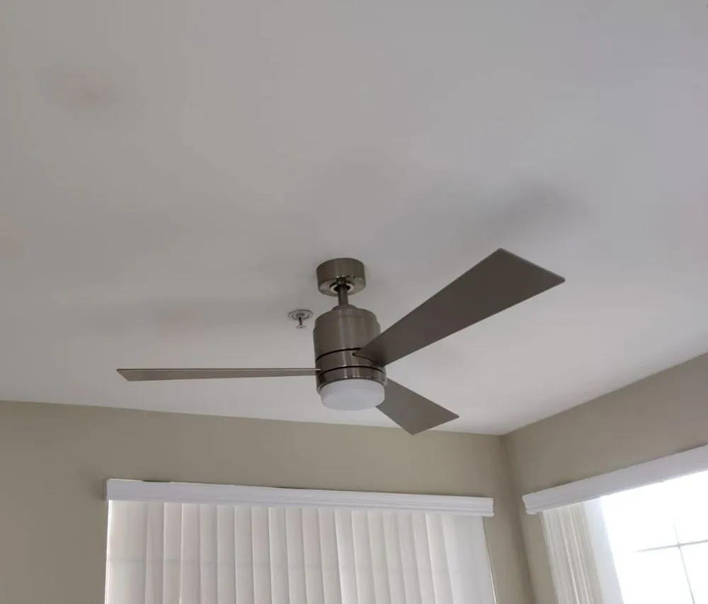 Slide of Rob Johnson Electric