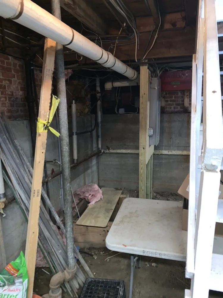 Slide of Robert Giarla Jr Electrician