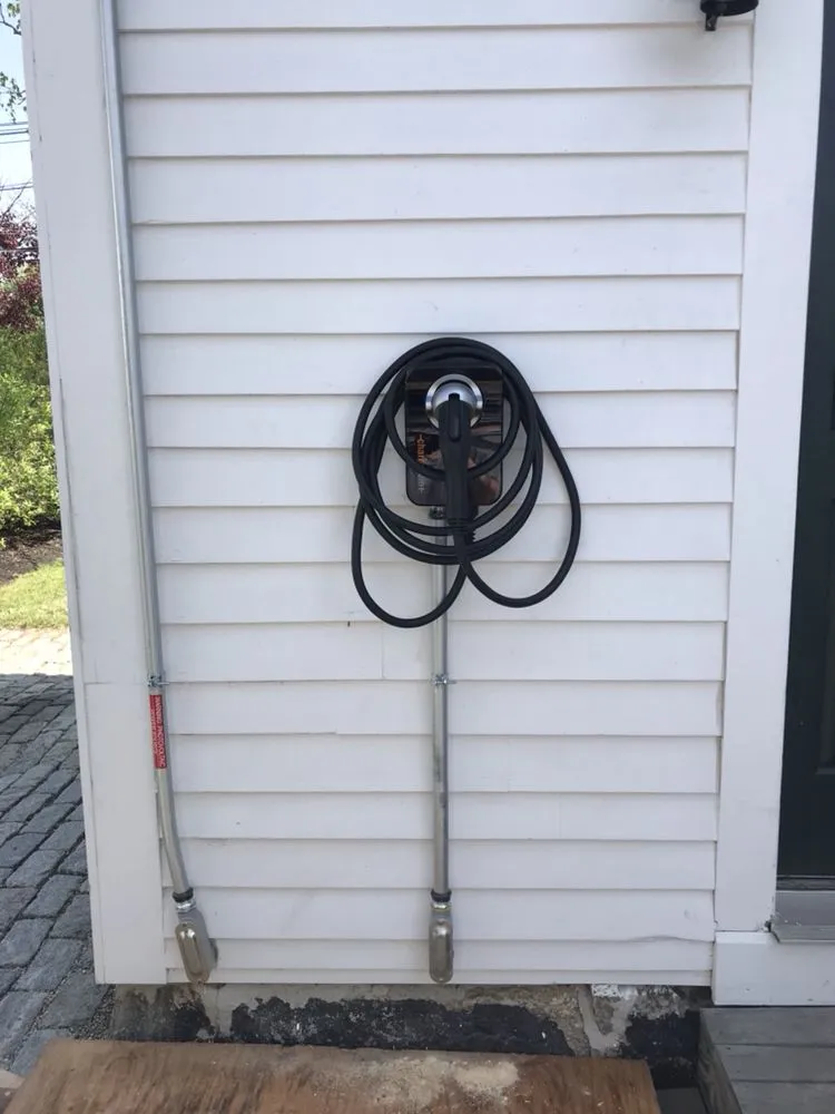 Slide of Robert Giarla Jr Electrician