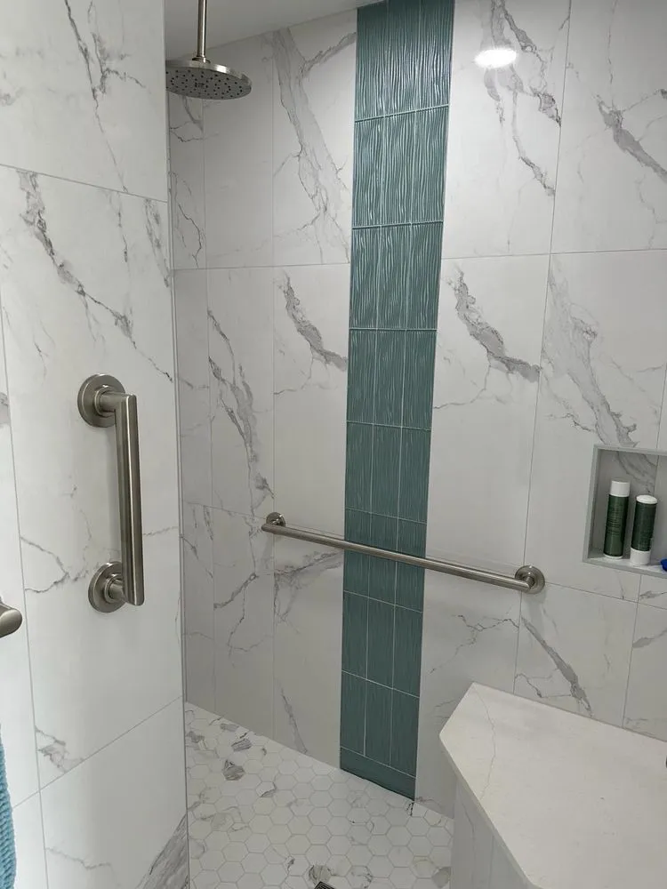 Affordable lighting installation in ,  by Roberto' Flooring & Remodeling