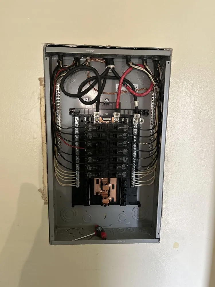 Slide of Roberto Mendoza