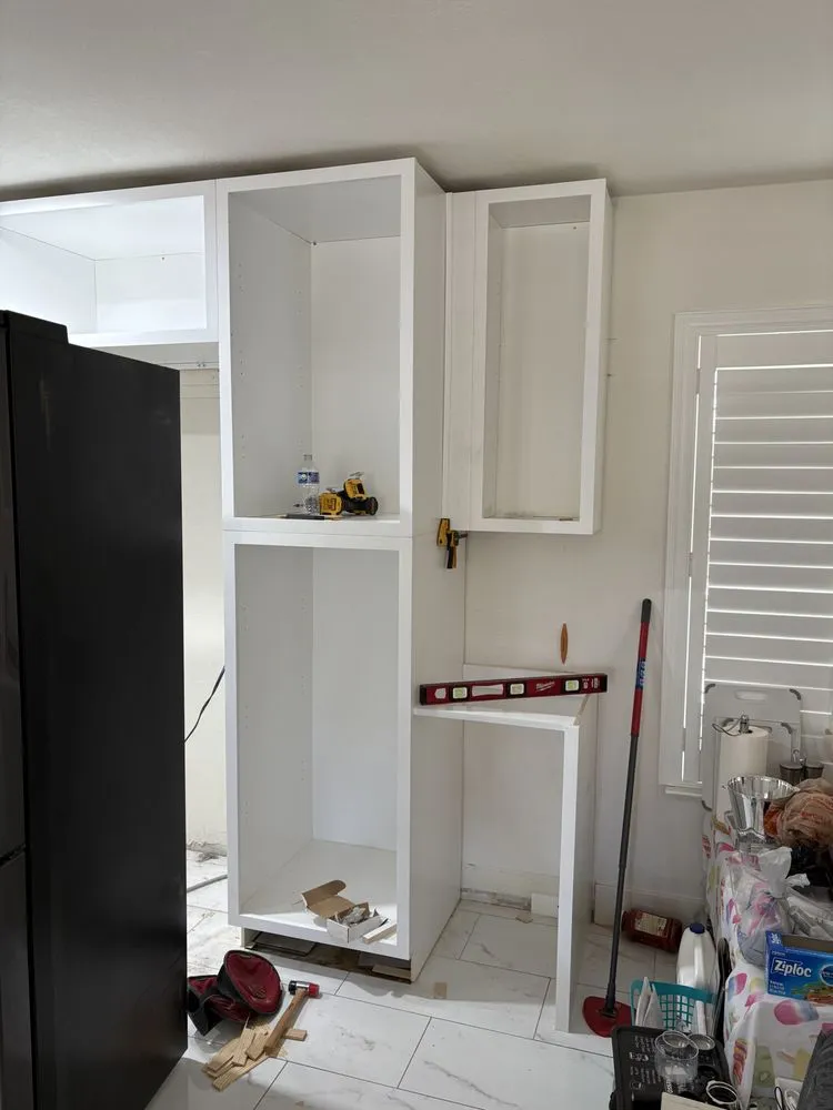 Slide of Robert’s electric services