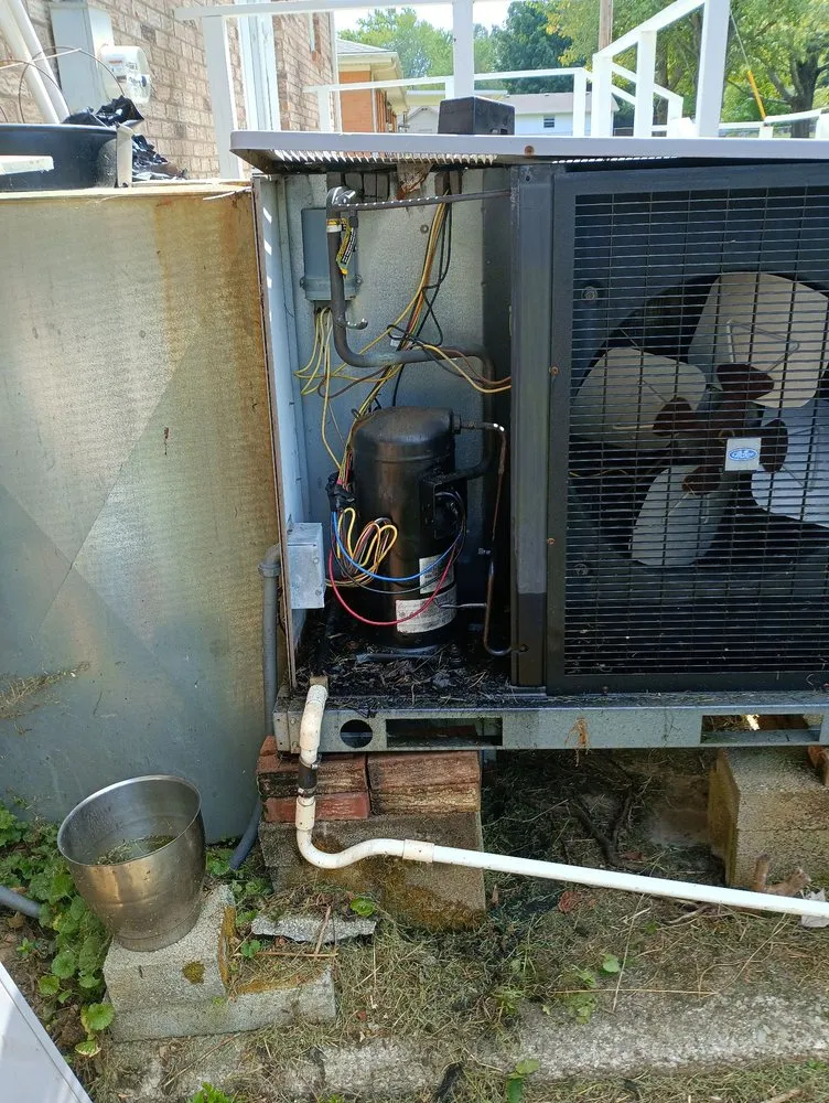 Certified electrician providing circuit breaker repair in Newbern, TN - Robert's Electrical and HVAC Services