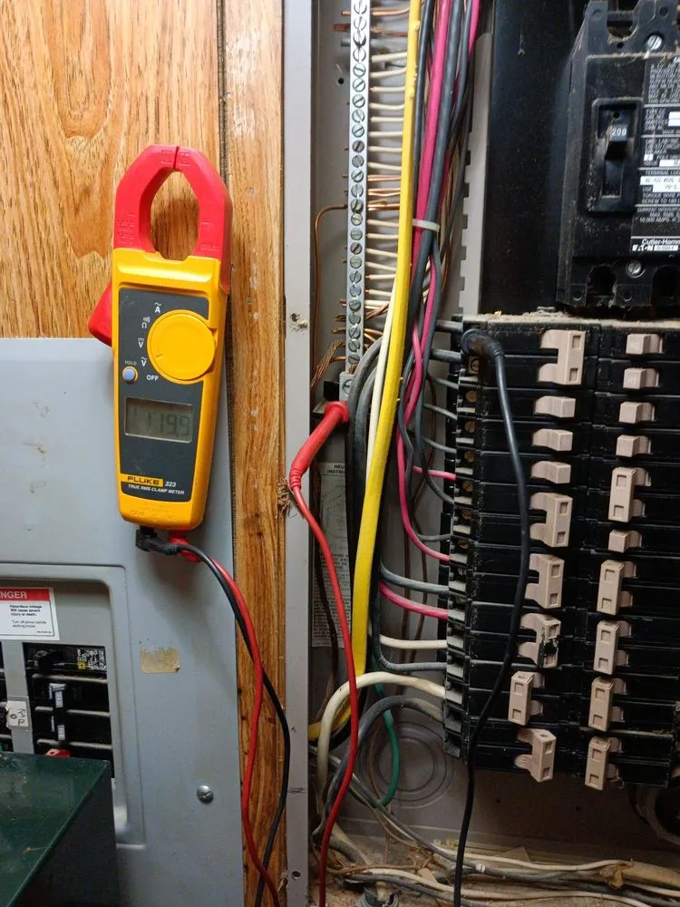 Slide of Robert's Electrical and HVAC Services