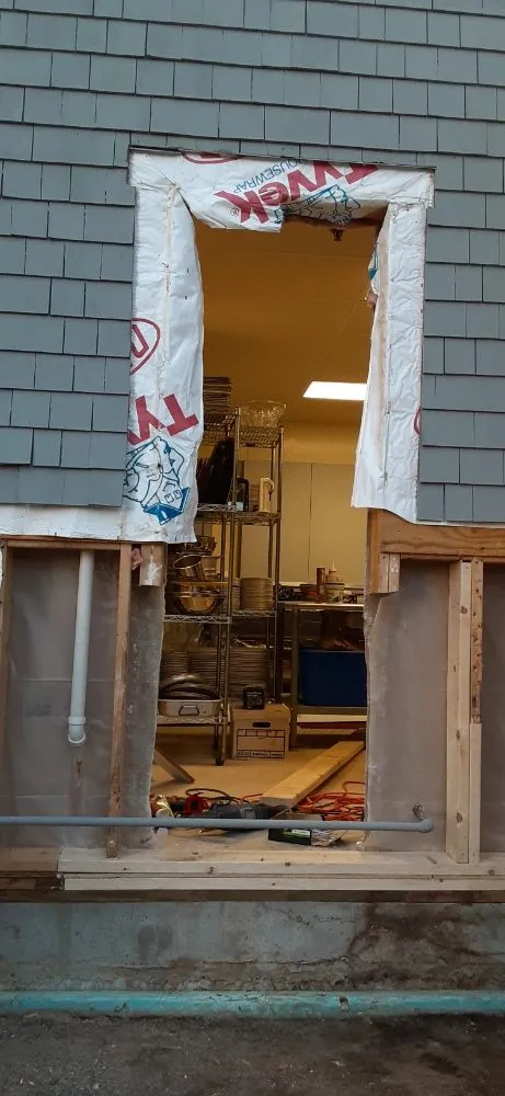 Slide of Robert's Handyman Services