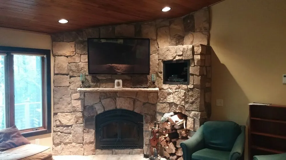 Slide of Robin Myre Electrical Contracting