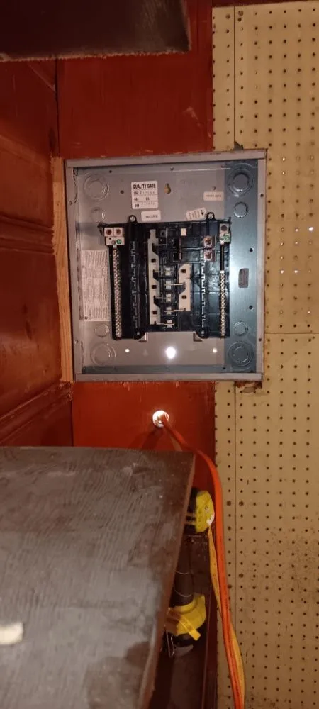 Slide of Robins Electrical