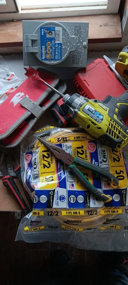 Slide of Robins Electrical